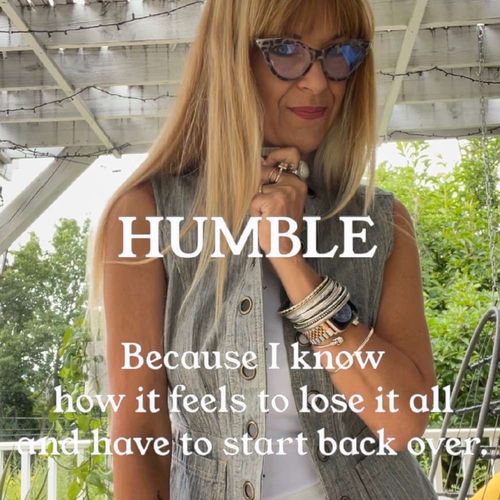 Meet The Retro Hippie - Picture 3 of 16